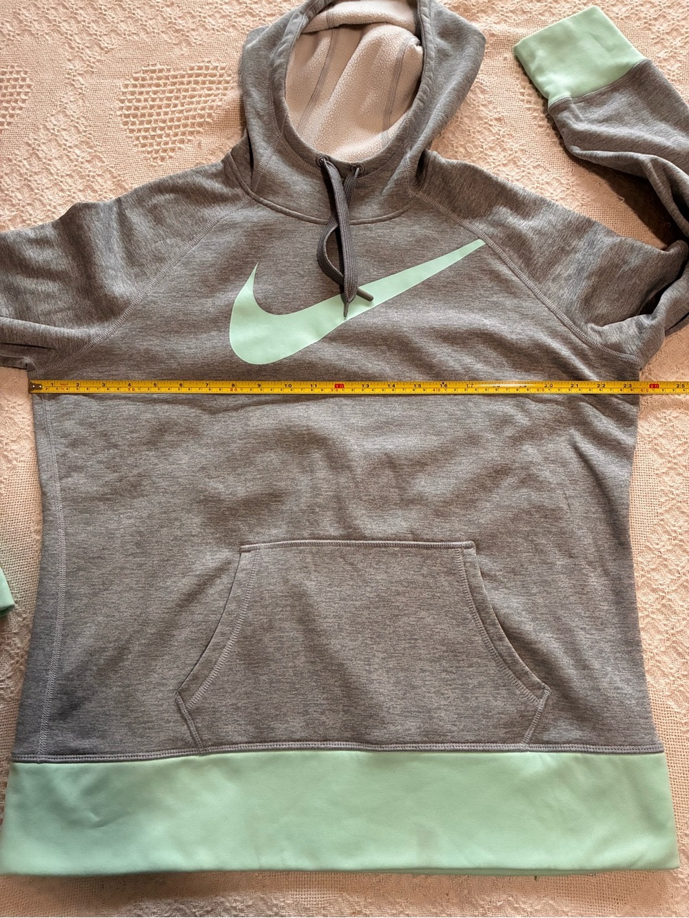 Nike Therma Fit Hoodie Heather Gray w/ Mint Green Swoosh Women’s Sz XL - Picture 4 of 11